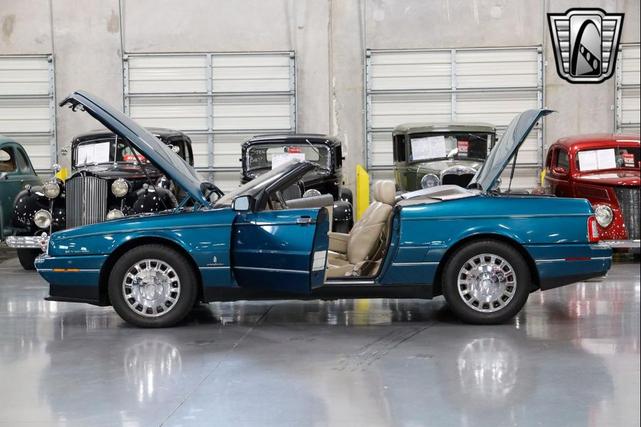Photo of 1993 Verde Flax Metallic Cadillac Allante