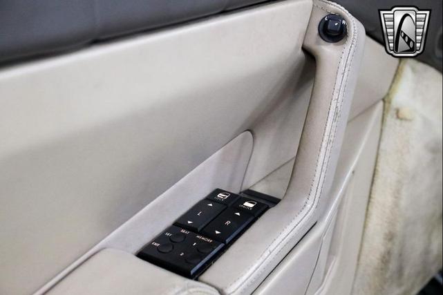 Photo of 1993 Verde Flax Metallic Cadillac Allante