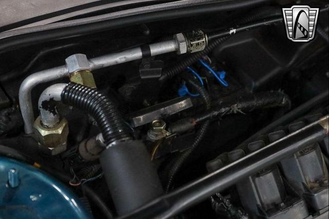 Photo of 1993 Verde Flax Metallic Cadillac Allante
