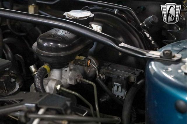 Photo of 1993 Verde Flax Metallic Cadillac Allante
