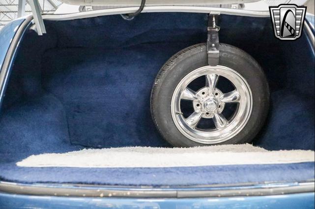 Photo of 1939 Blue/White Chevrolet Master 85