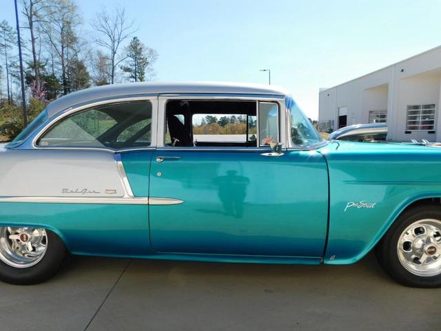 Photo of 1955 Blue Chevrolet Bel Air