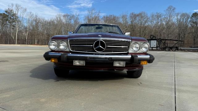 Photo of 1986 Red Mercedes-Benz 560SL