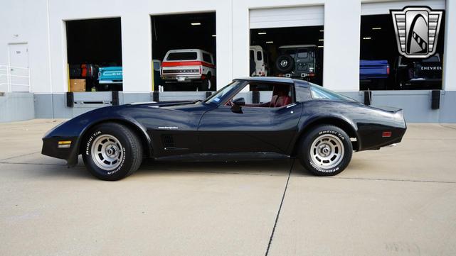 Photo of 1982 Black Chevrolet Corvette