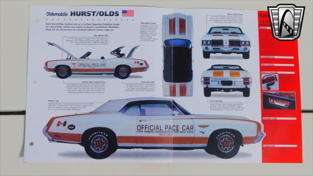 Photo of 1972 White Oldsmobile Cutlass