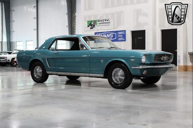 Photo of 1965 Tropical Turquoise Ford Mustang