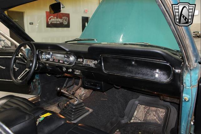 Photo of 1965 Tropical Turquoise Ford Mustang
