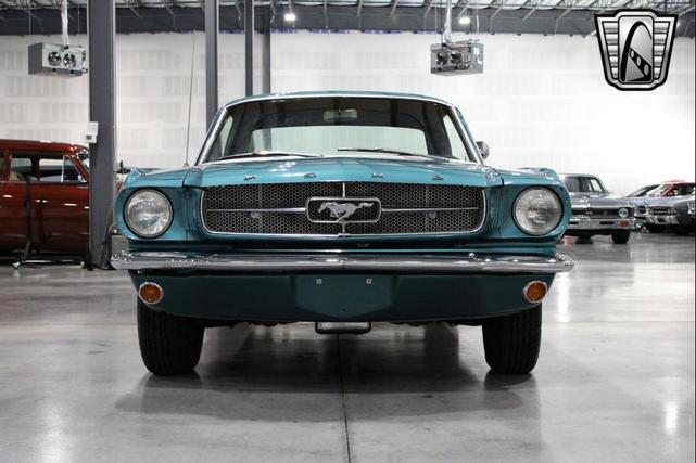 Photo of 1965 Tropical Turquoise Ford Mustang