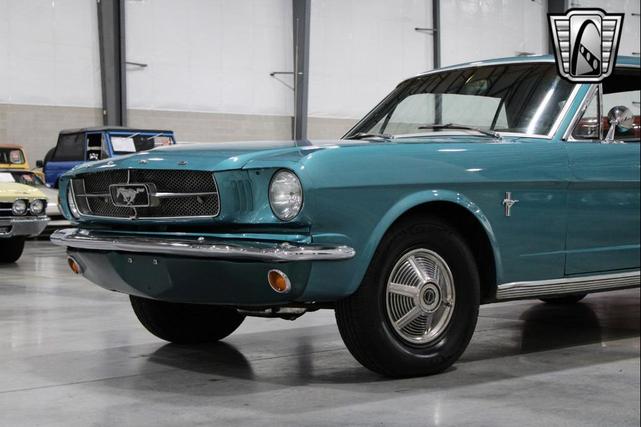 Photo of 1965 Tropical Turquoise Ford Mustang