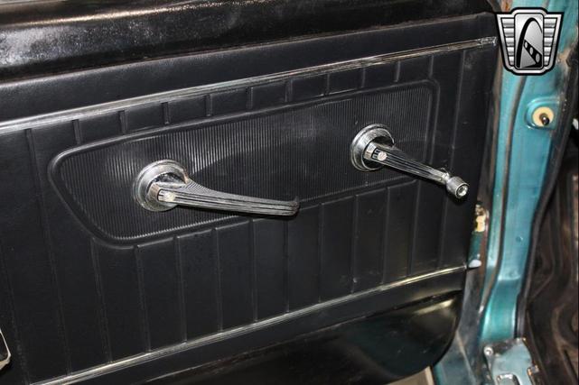 Photo of 1965 Tropical Turquoise Ford Mustang