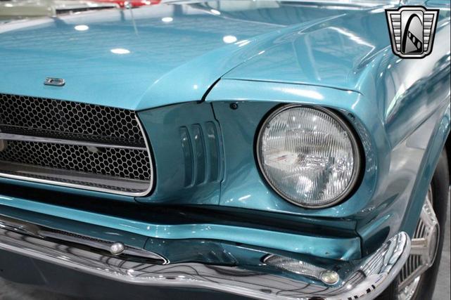 Photo of 1965 Tropical Turquoise Ford Mustang