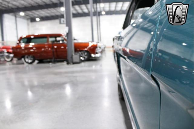 Photo of 1965 Tropical Turquoise Ford Mustang