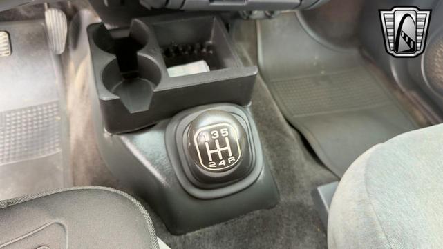 Photo of 2002 Gray Chevrolet S-10