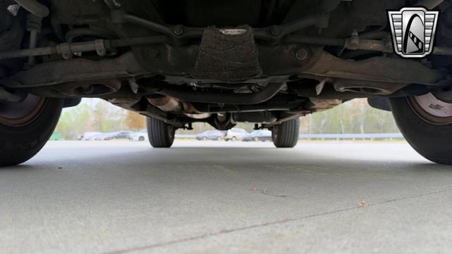 Photo of 2002 Gray Chevrolet S-10