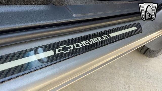 Photo of 2002 Gray Chevrolet S-10
