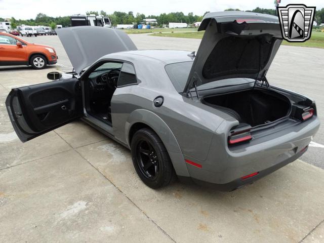 Photo of 2018 Gray Dodge Challenger