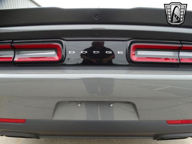 Photo of 2018 Gray Dodge Challenger