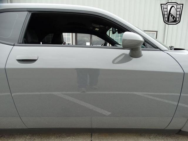 Photo of 2018 Gray Dodge Challenger