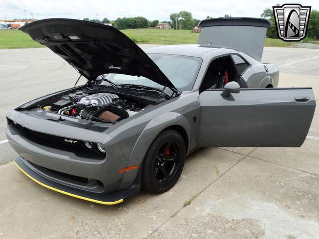 Photo of 2018 Gray Dodge Challenger