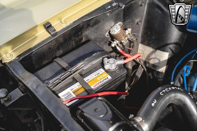 Photo of 1967 Sage Gold Mercury Cougar