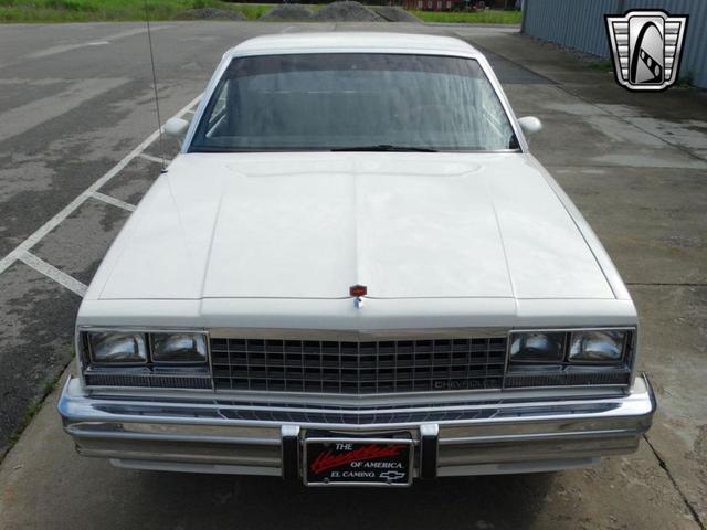 Photo of 1985 White Chevrolet El Camino
