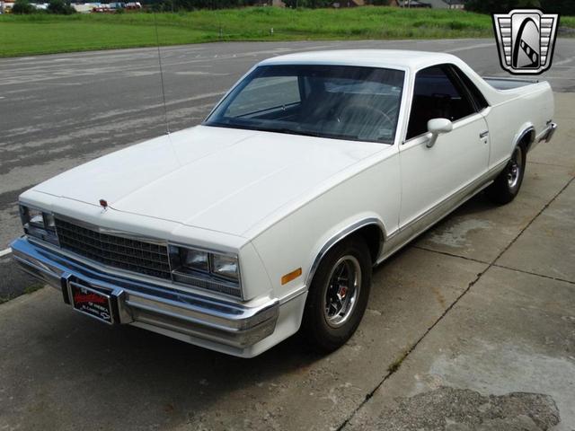 Photo of 1985 White Chevrolet El Camino