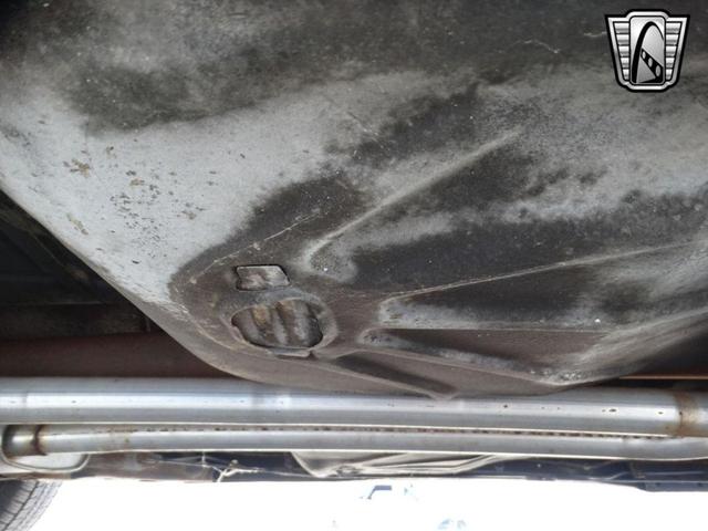 Photo of 1985 White Chevrolet El Camino