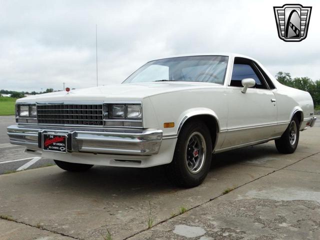 Photo of 1985 White Chevrolet El Camino