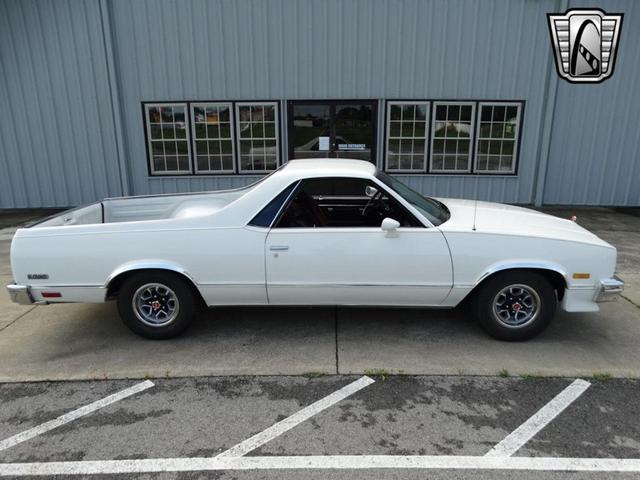 Photo of 1985 White Chevrolet El Camino
