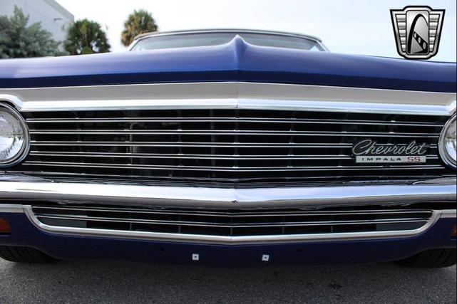 Photo of 1966 Blue Chevrolet Impala
