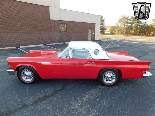 Photo of 1957 Red Ford Thunderbird