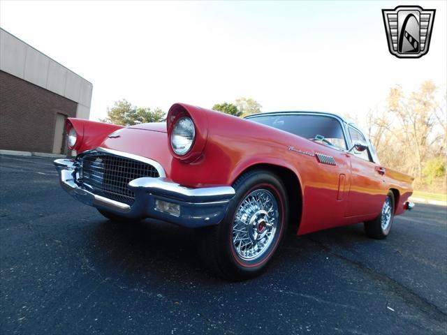 Photo of 1957 Red Ford Thunderbird