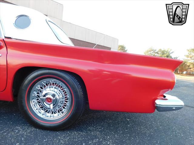 Photo of 1957 Red Ford Thunderbird