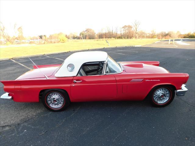 Photo of 1957 Red Ford Thunderbird