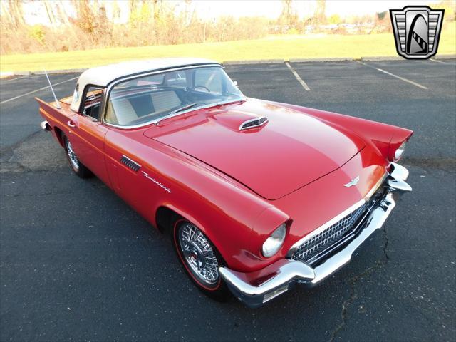 Photo of 1957 Red Ford Thunderbird