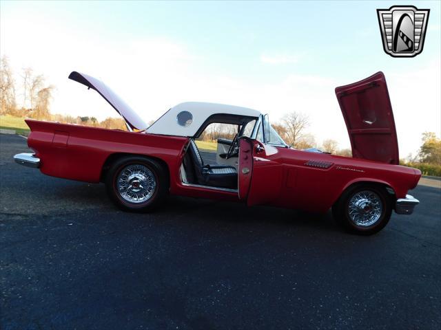 Photo of 1957 Red Ford Thunderbird