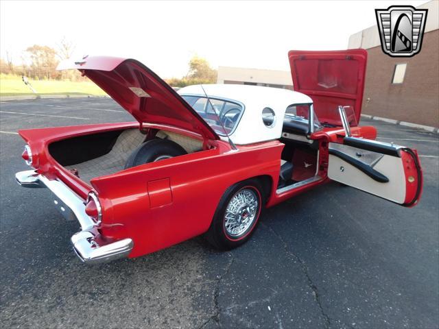 Photo of 1957 Red Ford Thunderbird