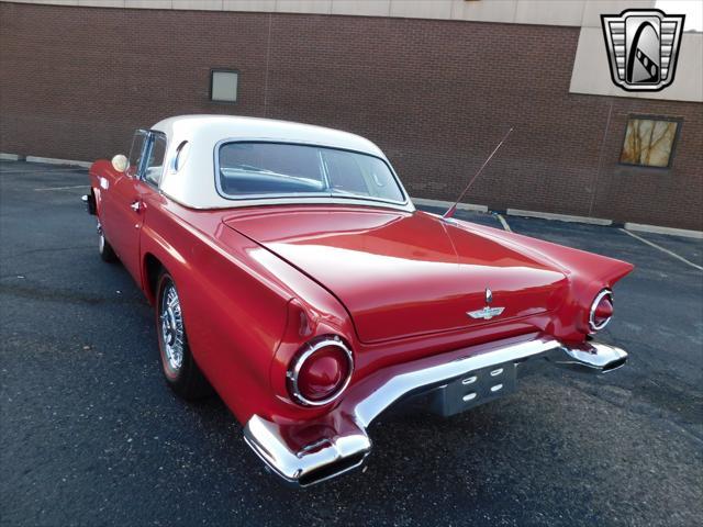 Photo of 1957 Red Ford Thunderbird