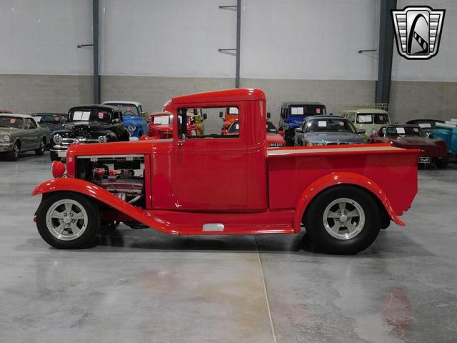 Photo of 1932 Orange Chevrolet Pickup Truck