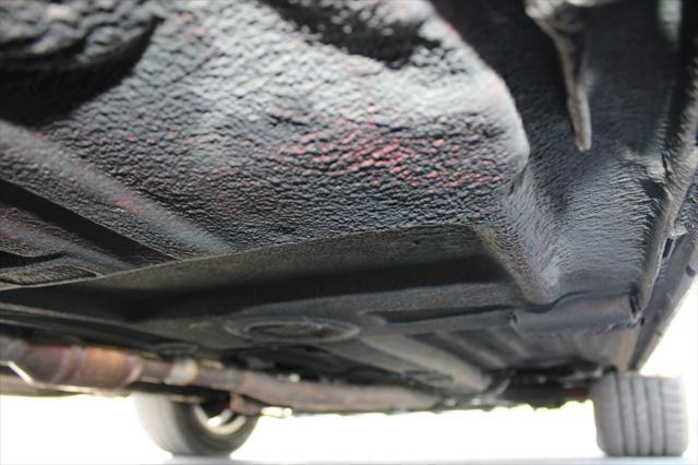 Photo of 1988 Red Porsche 944