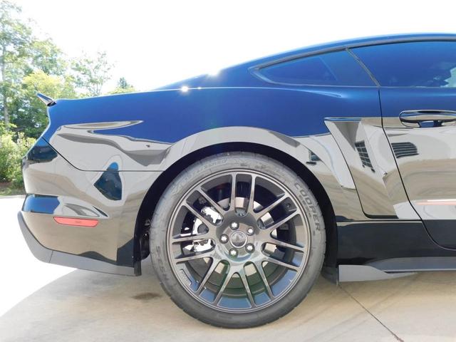 Photo of 2017 Shadow Black Ford Mustang