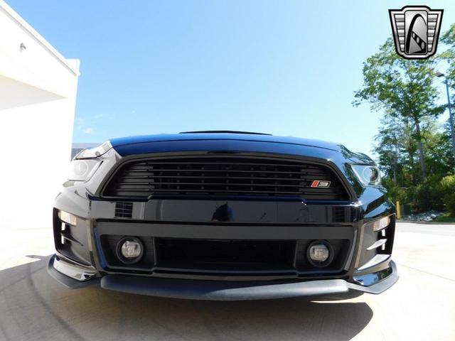 Photo of 2017 Shadow Black Ford Mustang