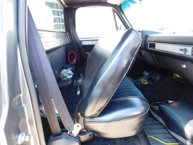 Photo of 1986 Gray Chevrolet C10/K10