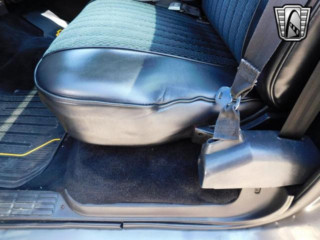 Photo of 1986 Gray Chevrolet C10/K10