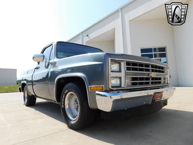 Photo of 1986 Gray Chevrolet C10/K10