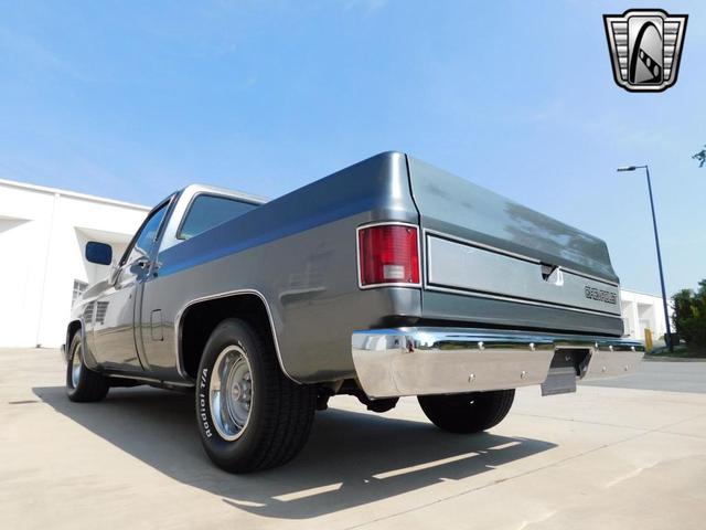 Photo of 1986 Gray Chevrolet C10/K10