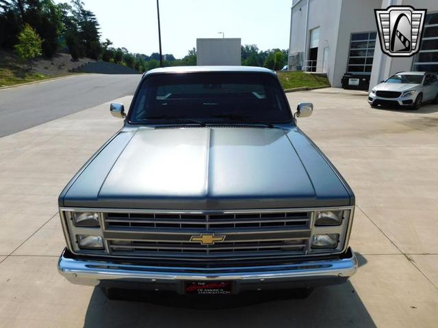 Photo of 1986 Gray Chevrolet C10/K10