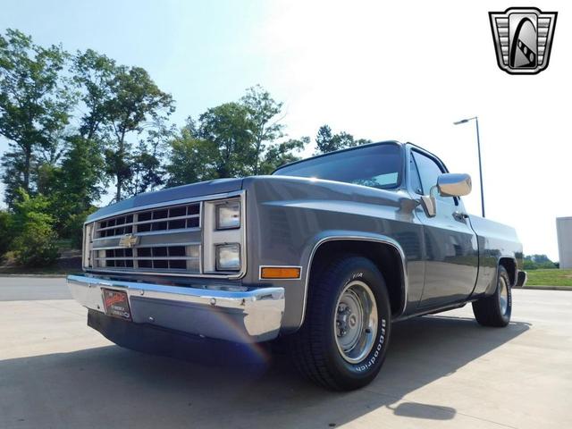 Photo of 1986 Gray Chevrolet C10/K10