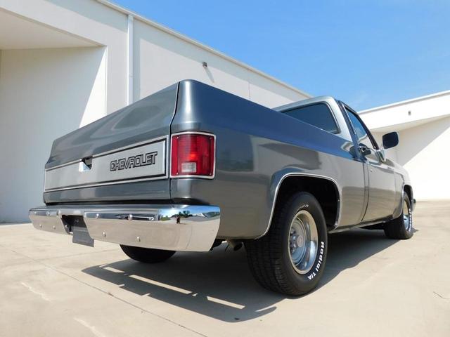 Photo of 1986 Gray Chevrolet C10/K10