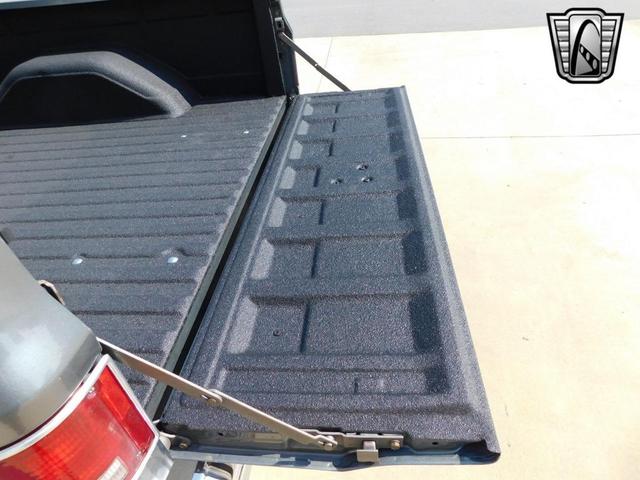 Photo of 1986 Gray Chevrolet C10/K10